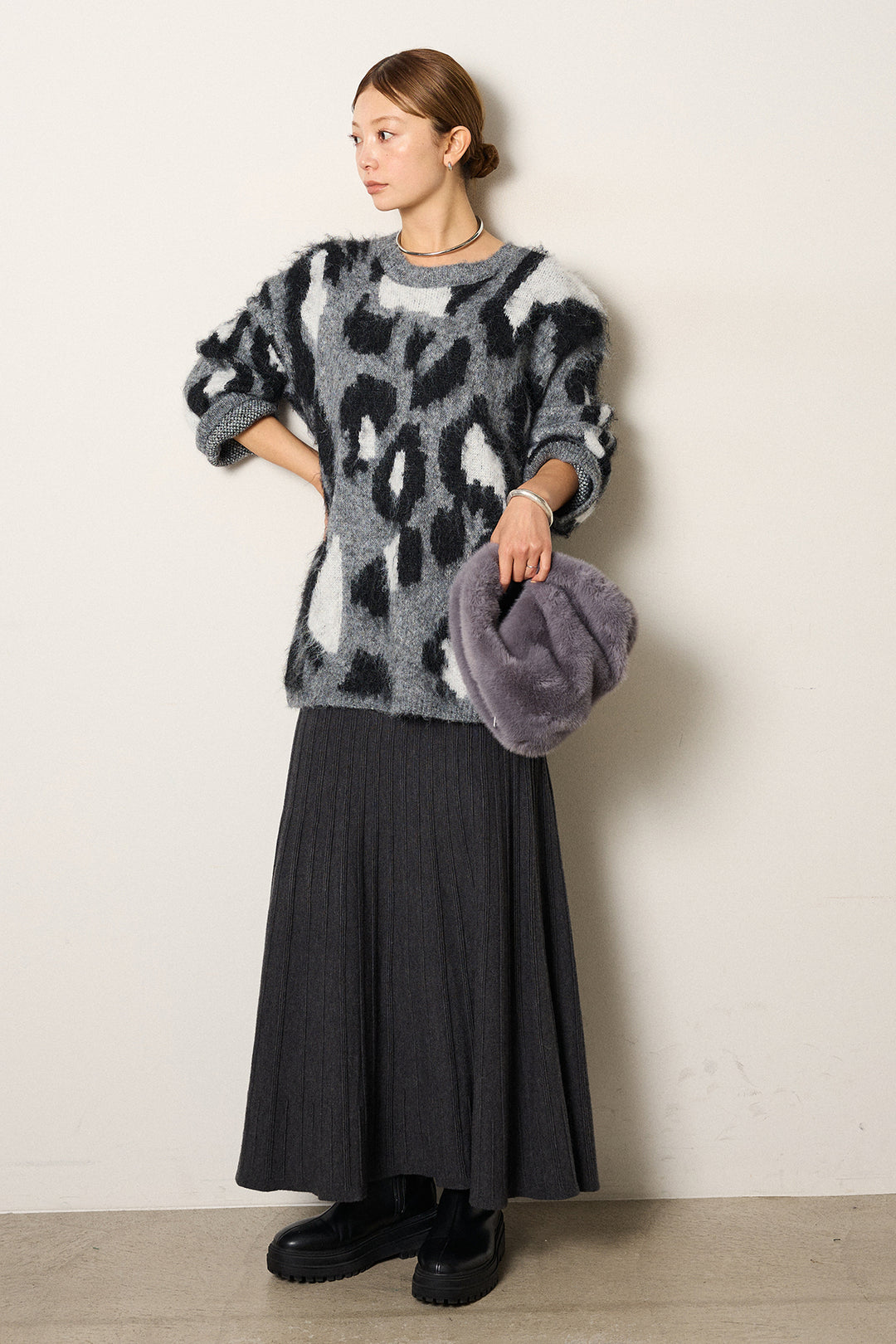 [SET]ルーズアニマルモヘアニットトップス+編み地切り替えフレアニットスカート(2set)