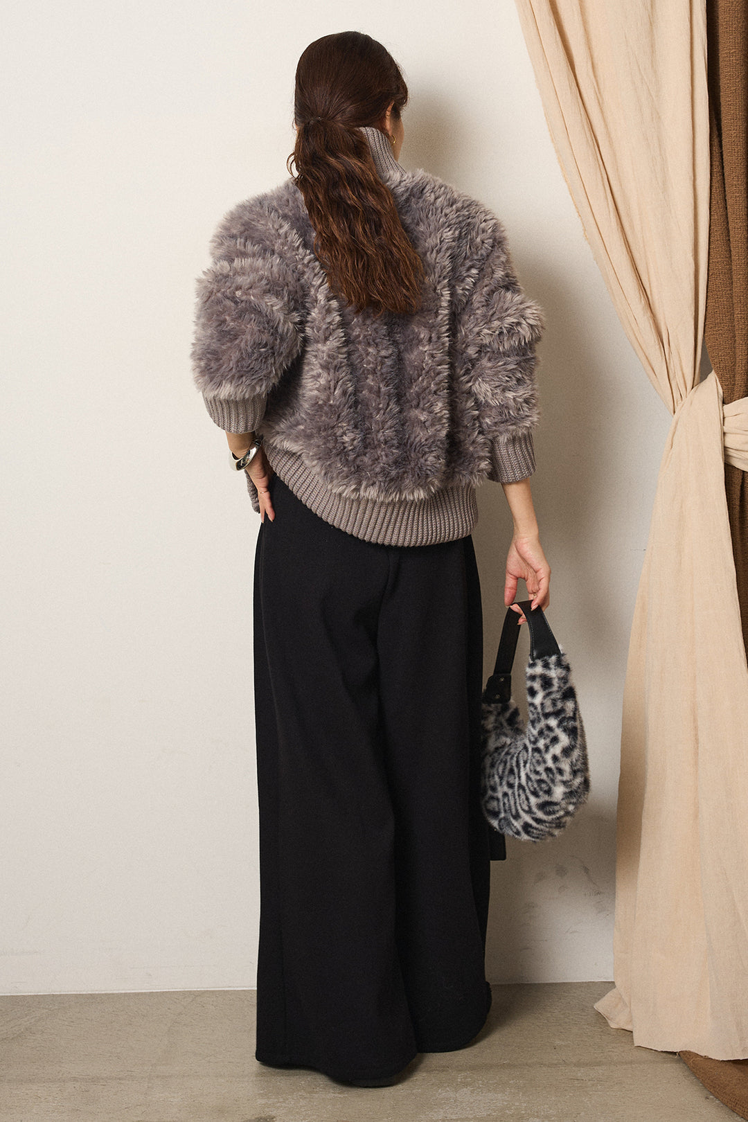 ハイネックボアブルゾン