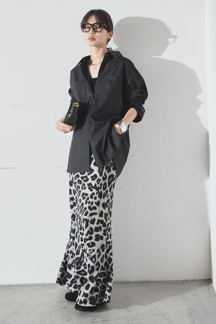 [SET]ウォッシャブルエコレザービックカフスシャツ+レオパードサテンナロースカート(2set)