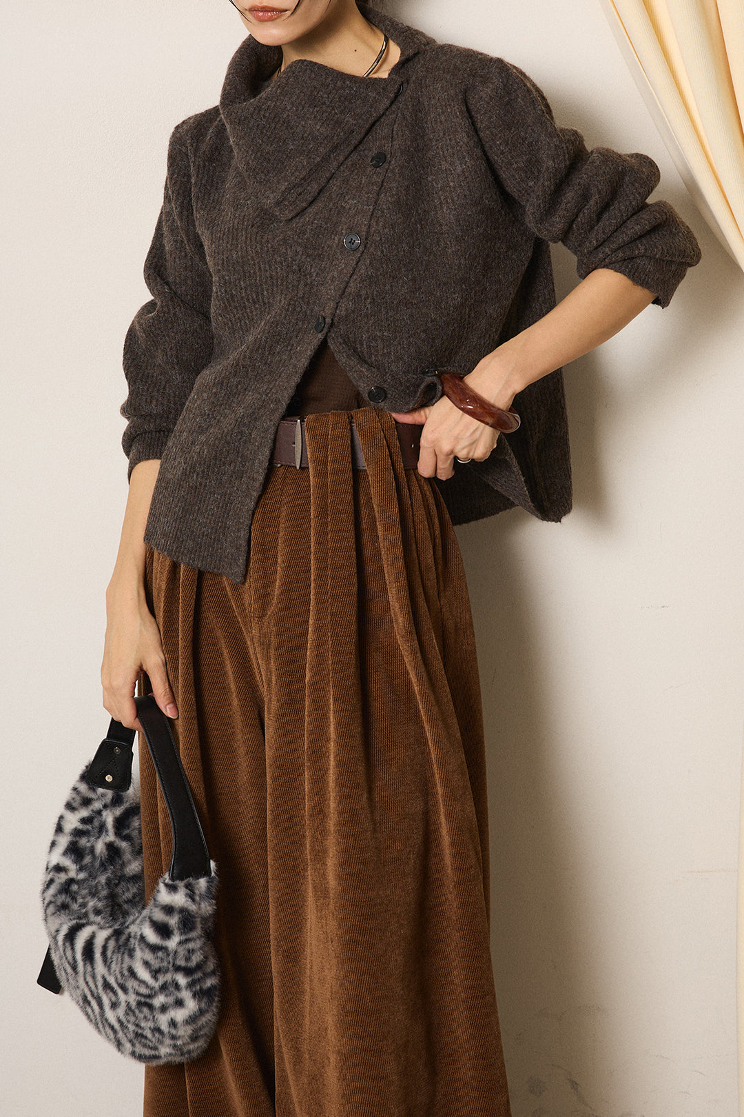 [SET]ボタンデザインネックニットプルオーバー+ベルトループコーデュロイワイドパンツ(2set)