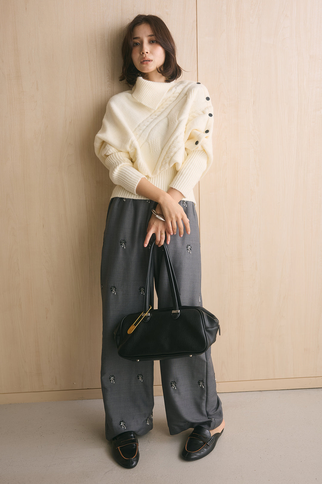 [SET]アシメカラーボタンケーブルニット+総ビーズ刺繍パンツ(2set)