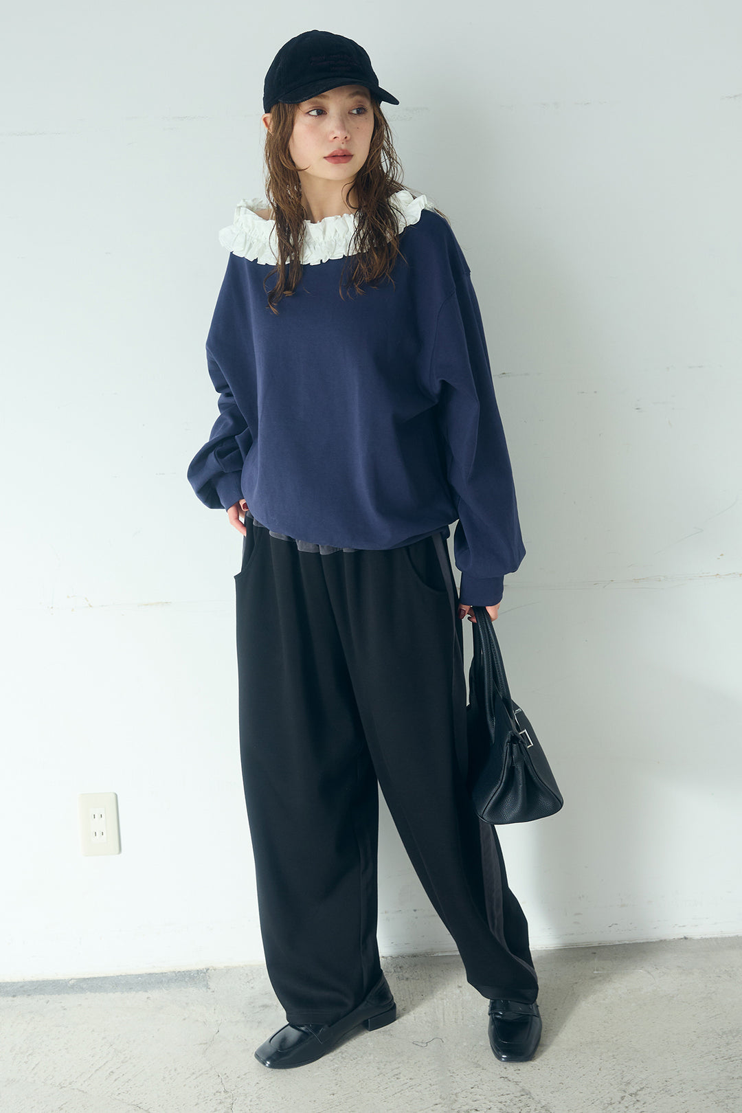 [SET]ネックギャザーフリルスウェット+異素材切り替えスウェットパンツ(2set)