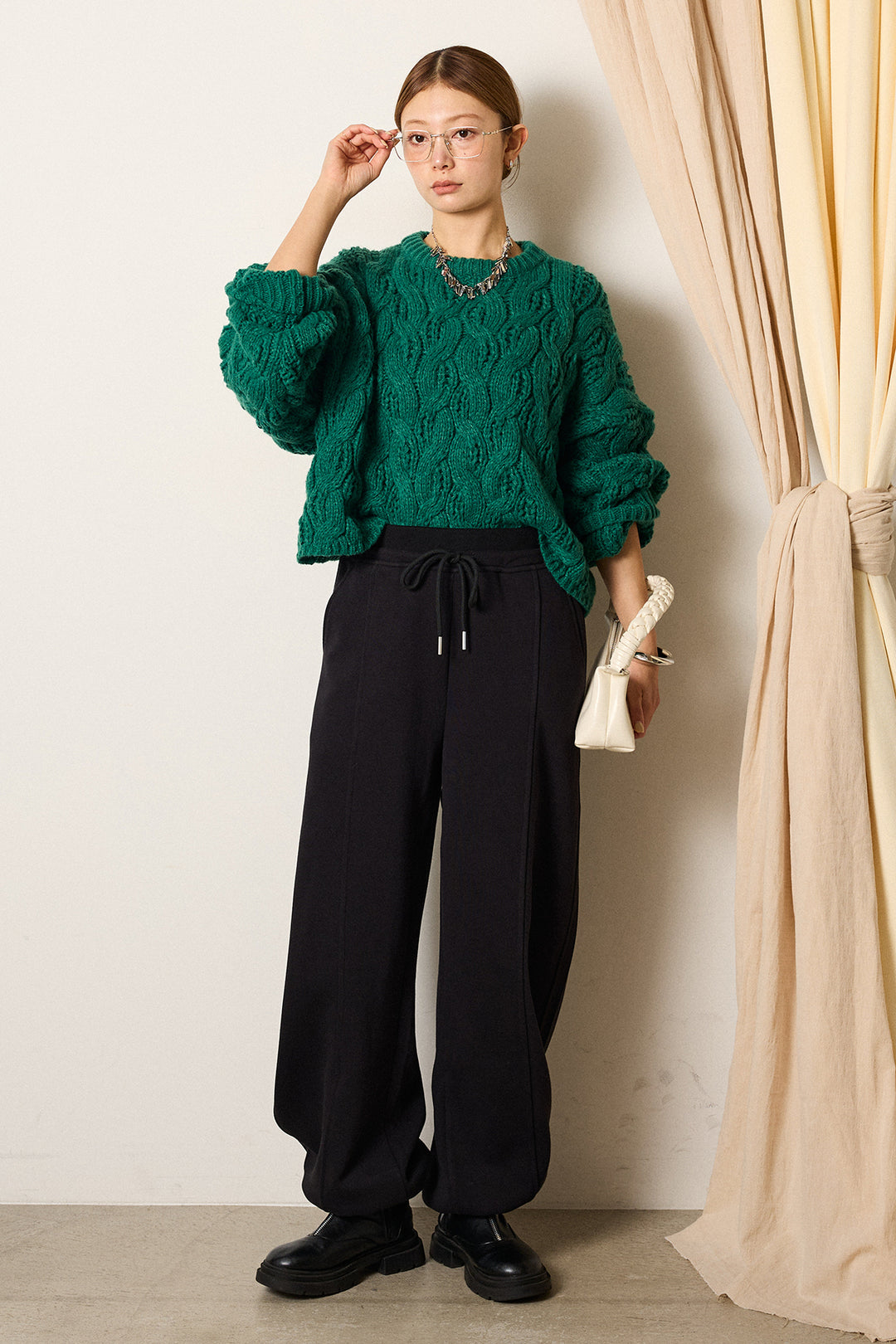[SET]ケーブルリラックスショートニット+スウェットワイドカーブパンツ(2set)