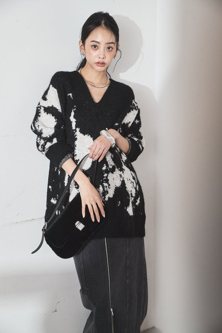 [SET]アブストラクト柄ニットプルオーバー+フロントジップデニムスカート(2set)