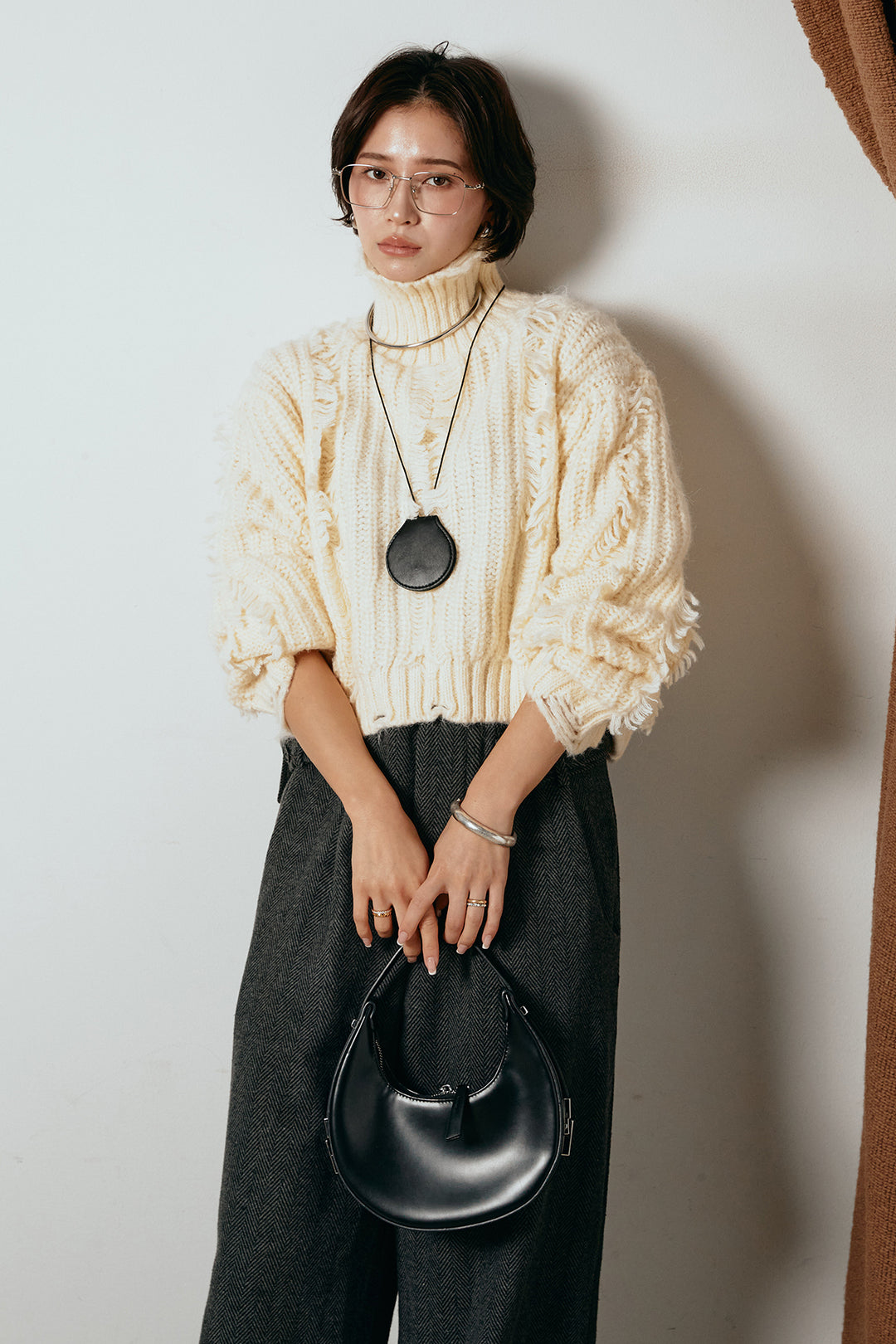 [SET]フリンジタートルショートニット+クラシックヘリンボーンサロペット(2set)