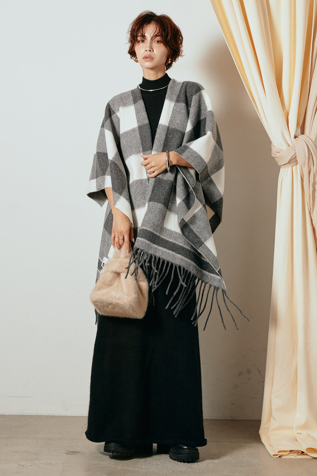 [SET]裾フリンジ柄ポンチョアウター+ノースリーブニットロングワンピース(2set)