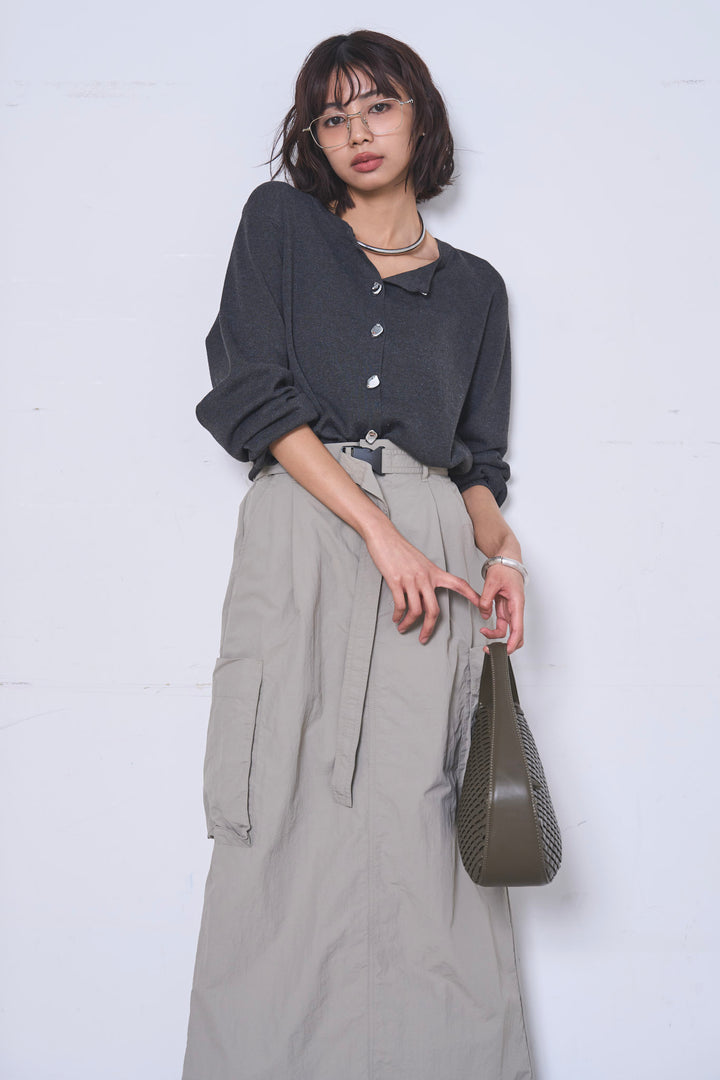 [SET]リサイクルポリニュアンス釦カーデ+撥水加工ナイロンスカート(2set)