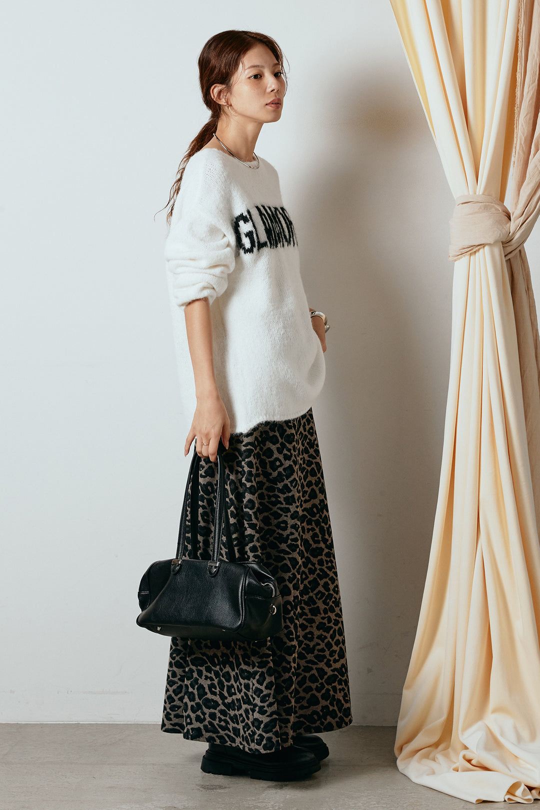 [SET]フロントロゴデザインニットトップス+レオパードロングスカート(2set)