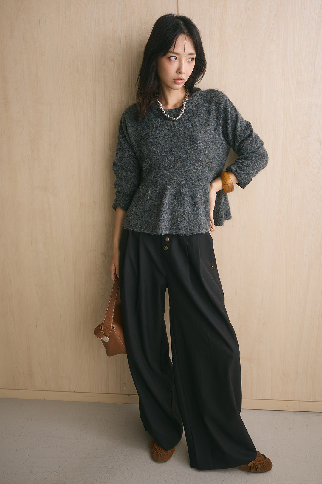 [SET]モヘアぺプラムクルーネックプルオーバー+ファイブボタンツータックワイドパンツ(2set)