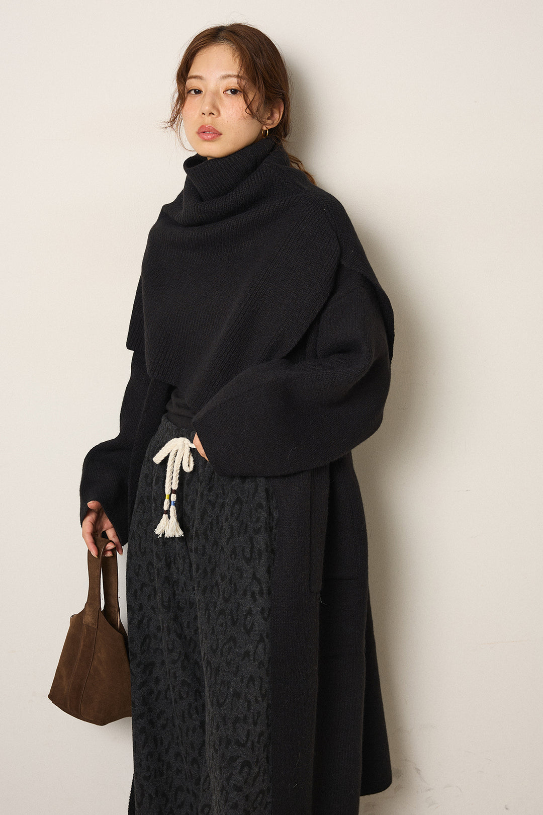 [SET]ケープレイヤードロングカーディガン+レオパードジャガードニットパンツ(2set)