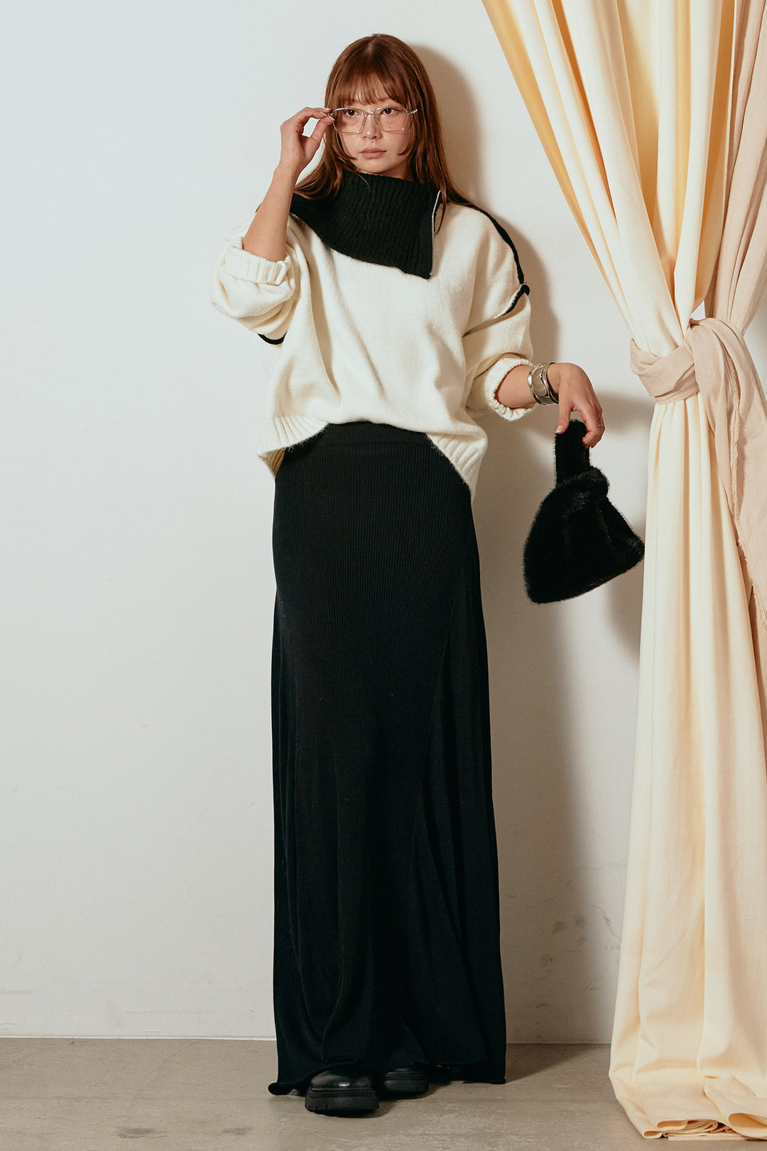 [SET]ハイネックジップデザインニットトップス+サイド切り替えリブニットロングスカート(2set)