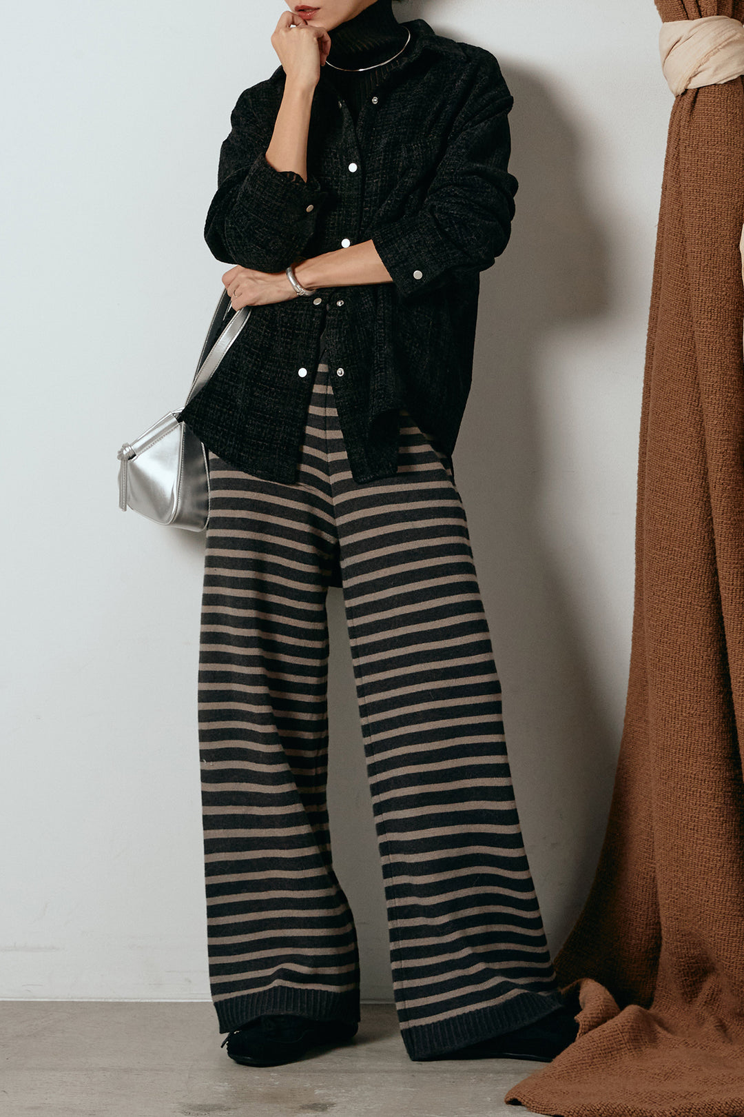 [SET]ルーズクラッシュツイルシャツ+ボーダーリラックスニットパンツ(2set)