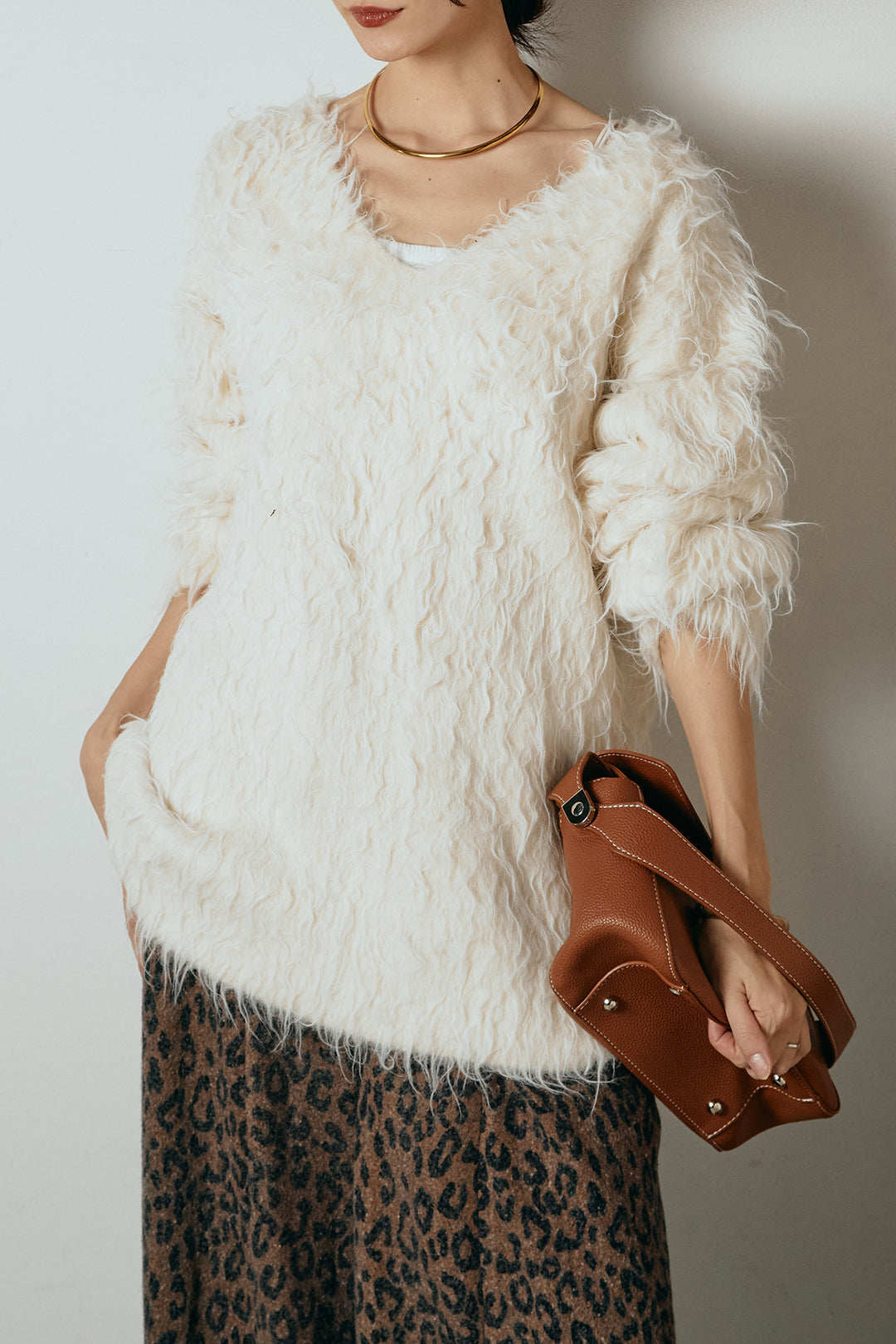 [SET]深Vネックシャギーニットトップス+リラックスレオパード柄ワイドパンツ(2set)