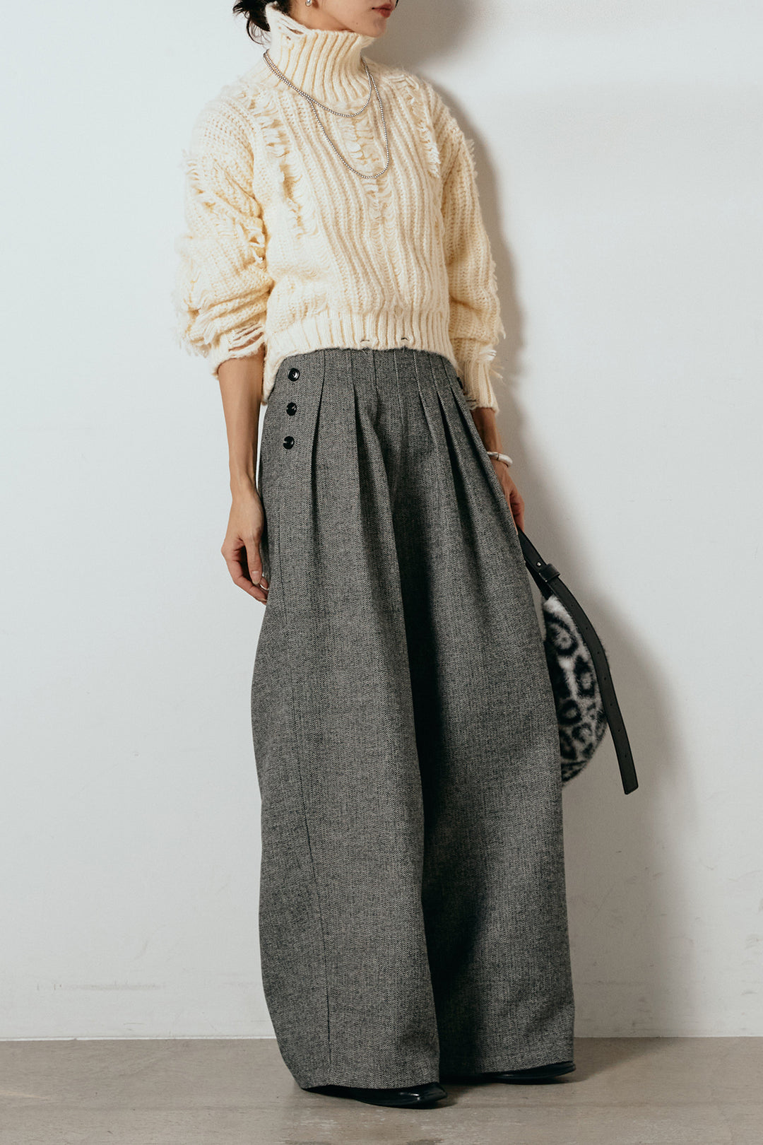 [SET]フリンジタートルショートニット+サイドボタンツイードタックパンツ(2set)