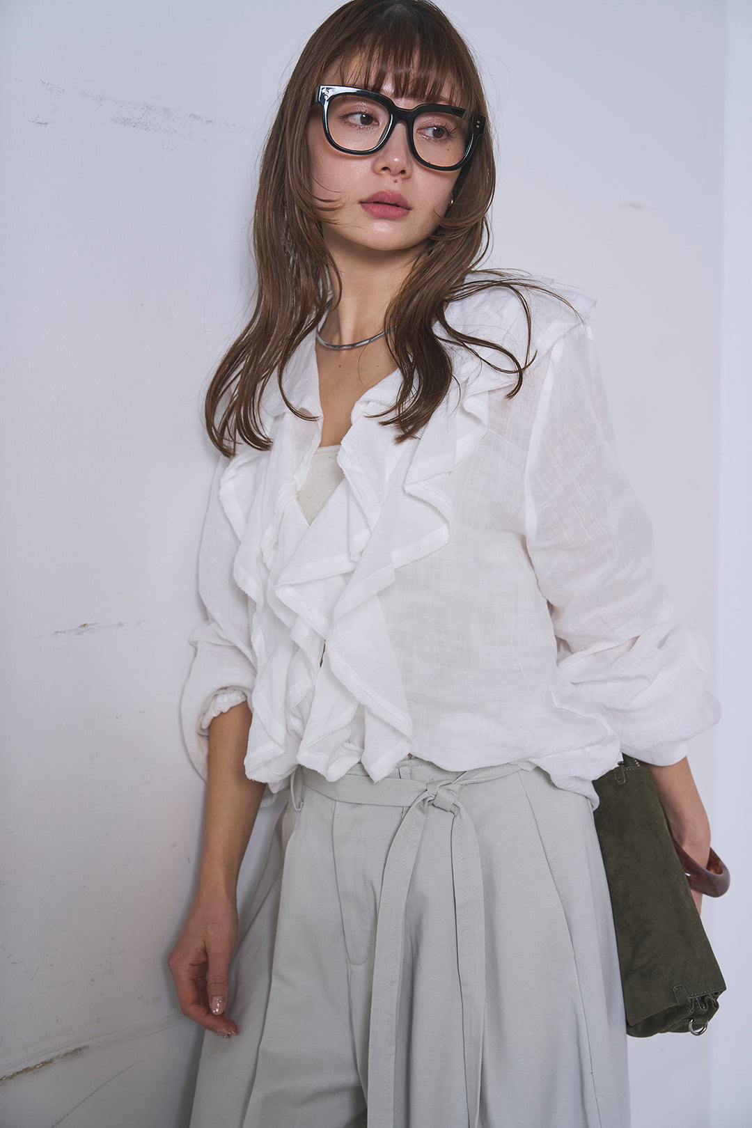 [SET]フリルボタンブラウス+紐ベルト付きカーブワイドパンツ(2set)