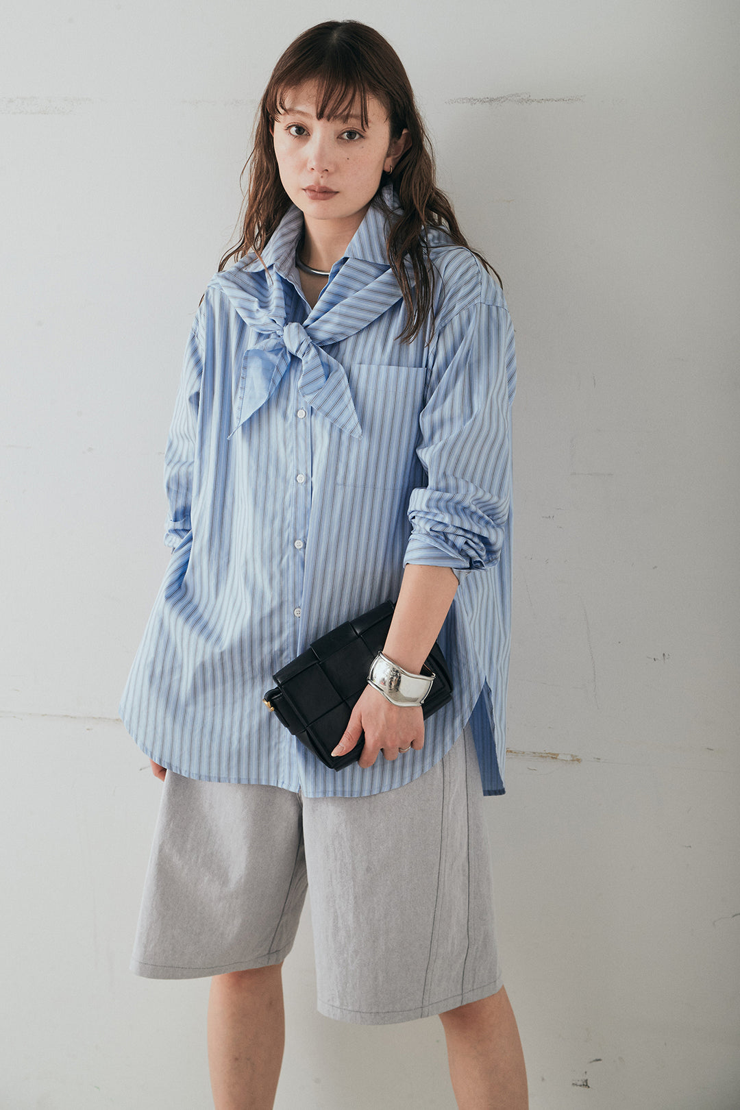 [SET]ランダムストライプスカーフ付きシャツ+デニムハーフパンツ(2set)