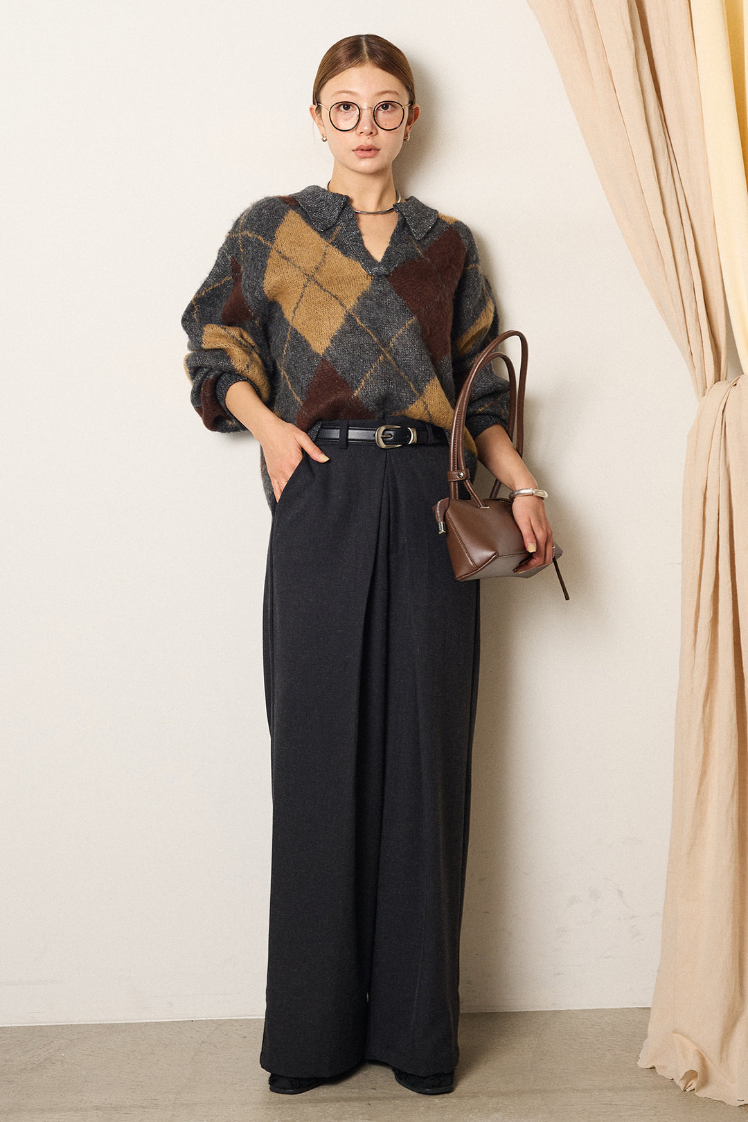 [SET]アクリルモヘアアーガイルキーネックプルオーバー+フロントワイドタックネップ入ワイドパンツ(2set)