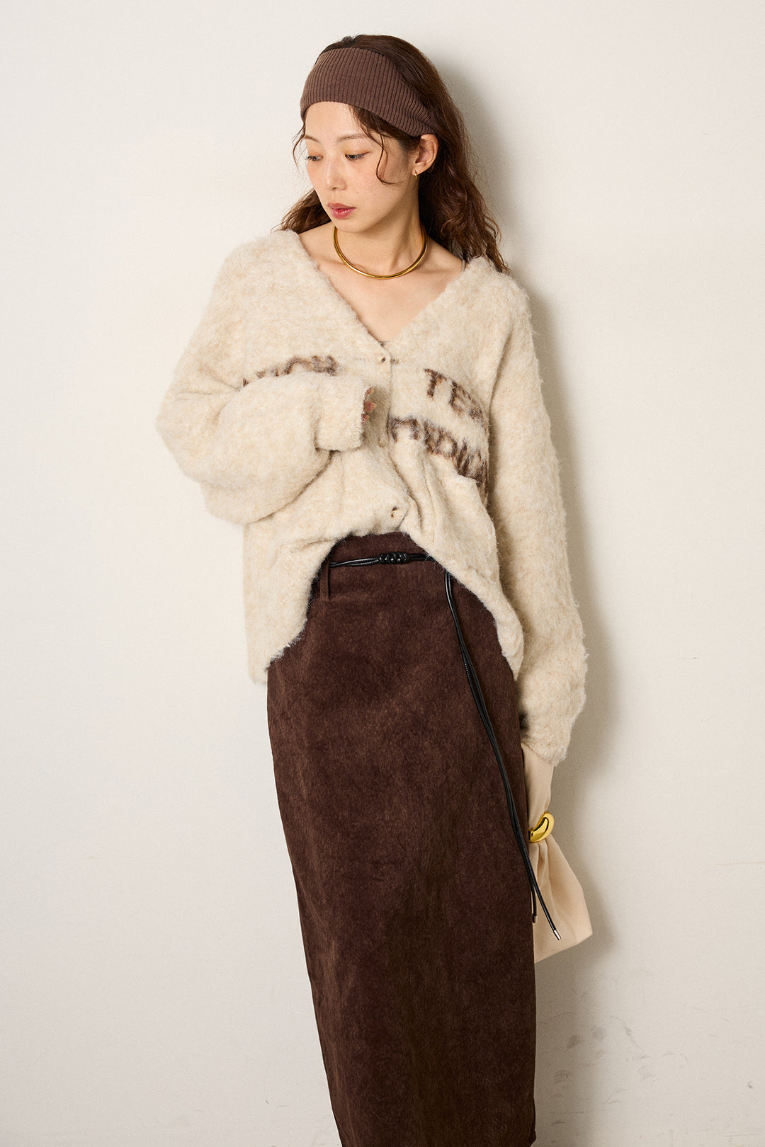 [SET]ウール混透かしロゴニットカーディガン+ロープベルト付きスウェード調スカート(2set)