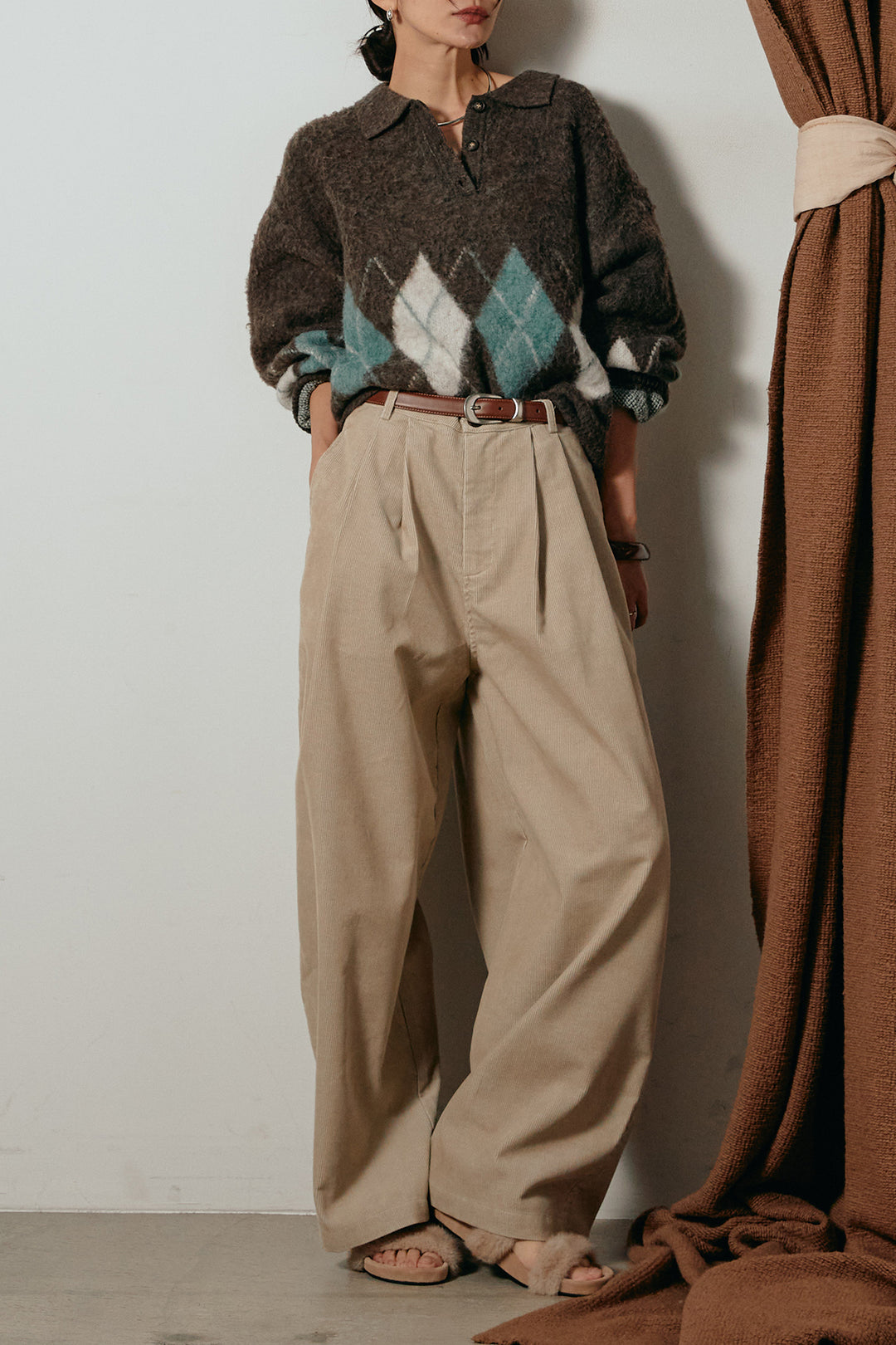 [SET]アーガイル柄ポロニットトップス+フロントタック入りコーデュロイパンツ(2set)