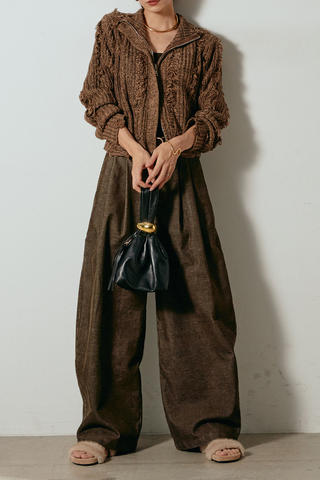 [SET]ハイネックフリンジジップニットトップス+フロントタック入りコーデュロイパンツ(2set)