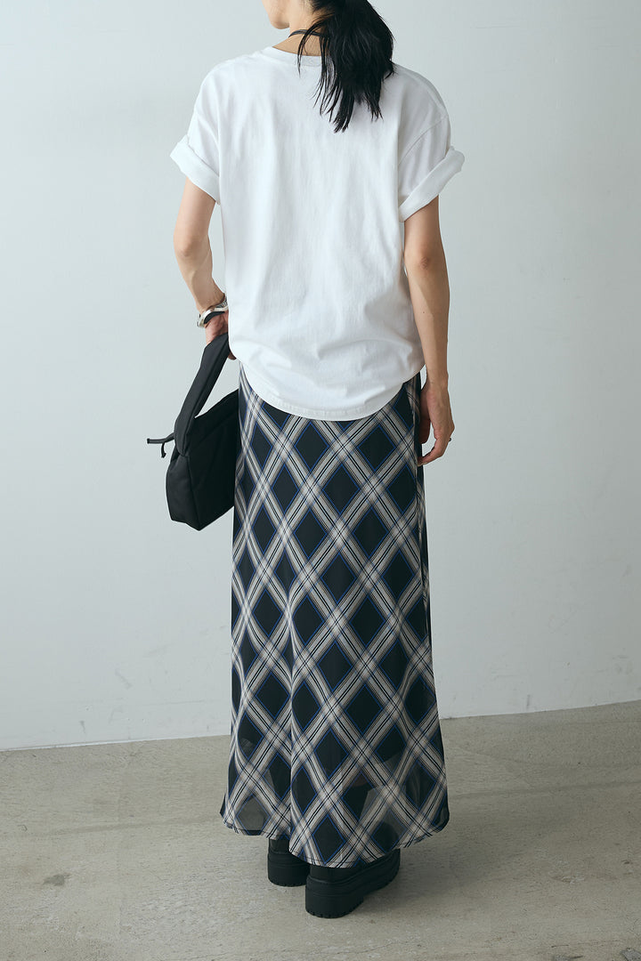 [SET]モノトーンフォトプリントTシャツ+マルチ柄シアースカート(2set)