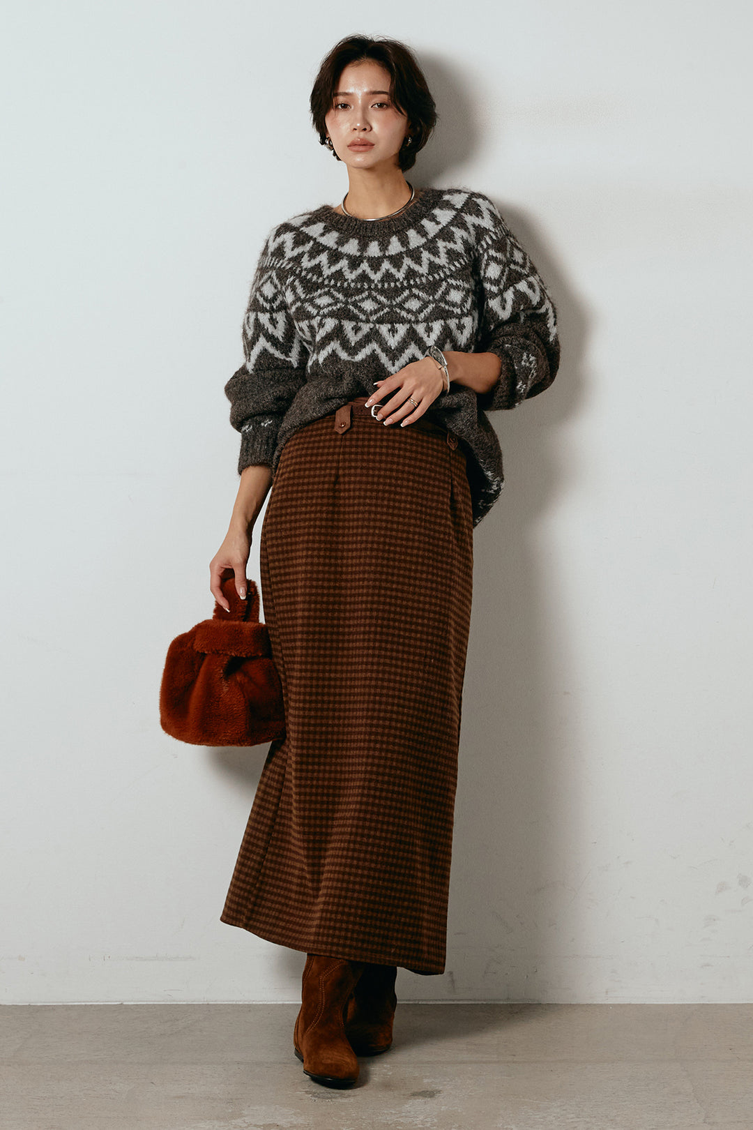 [SET]ノルディック柄Uネックプルオーバー+スエード調ベルト付きチェックナロースカート(2set)