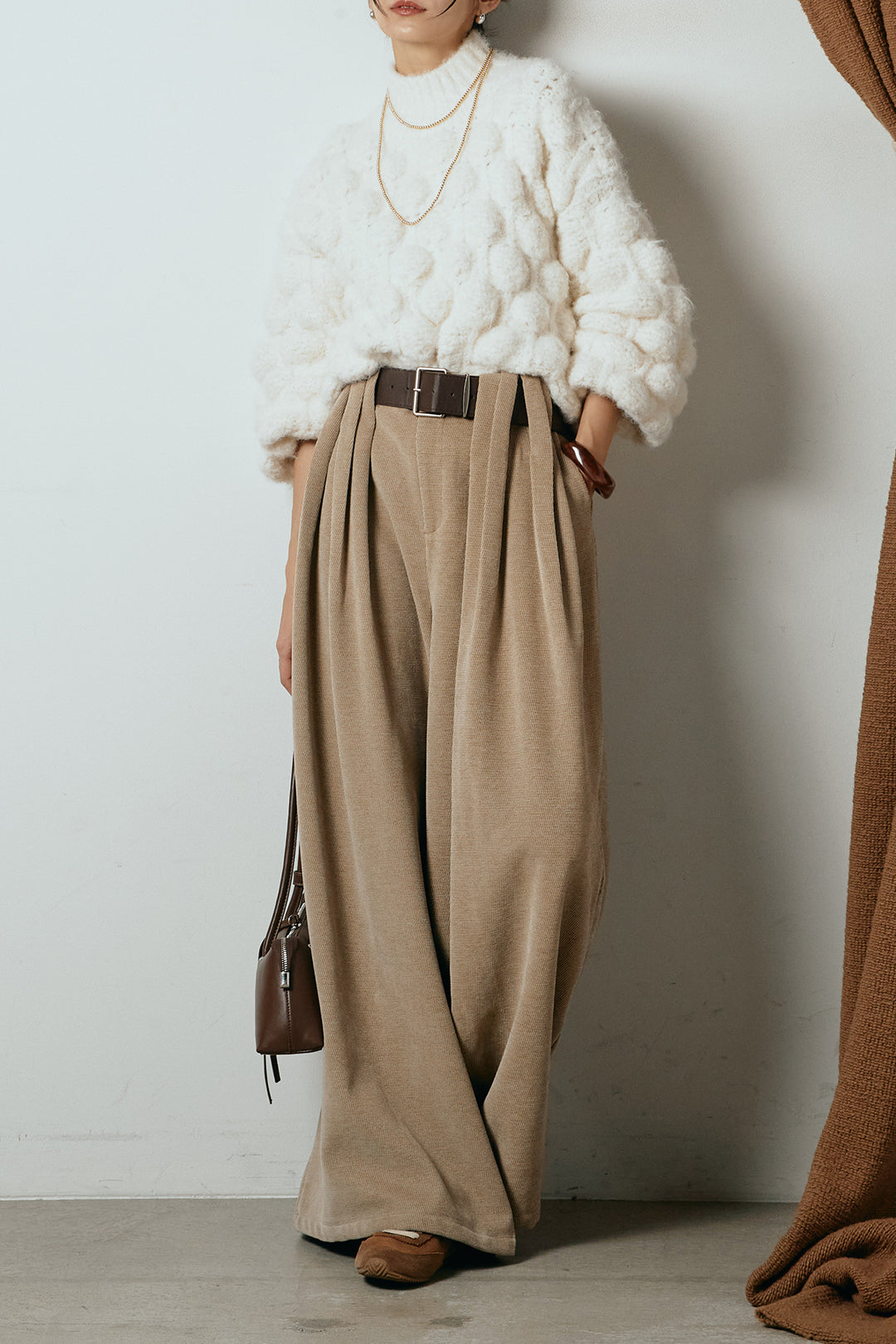 [SET]ボリュームポップコーンニットトップス+ベルトループコーデュロイワイドパンツ(2set)