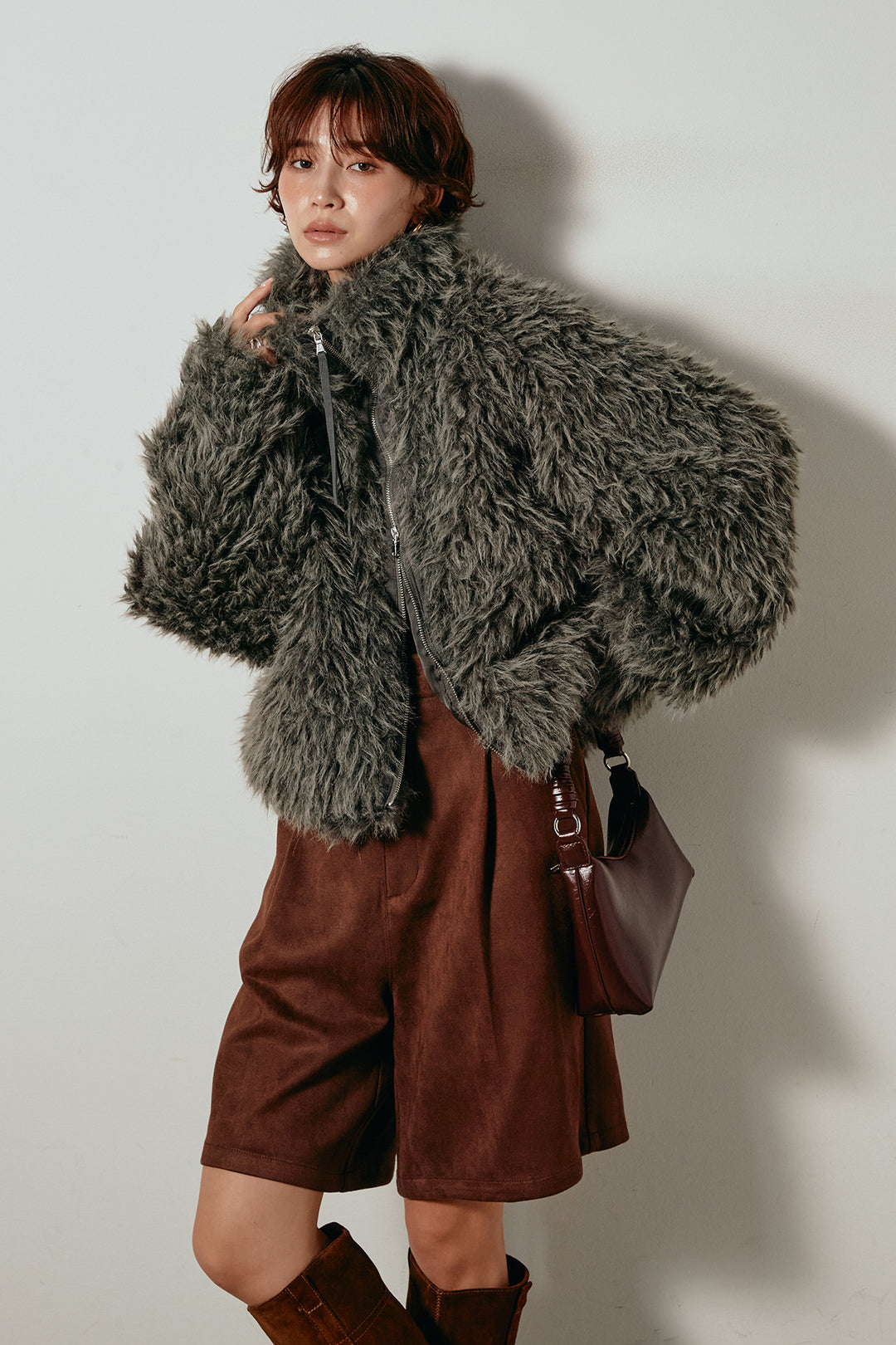 [SET]ミックスシープファースタンドブルゾン+フェイクスウェードハーフパンツ(2set)