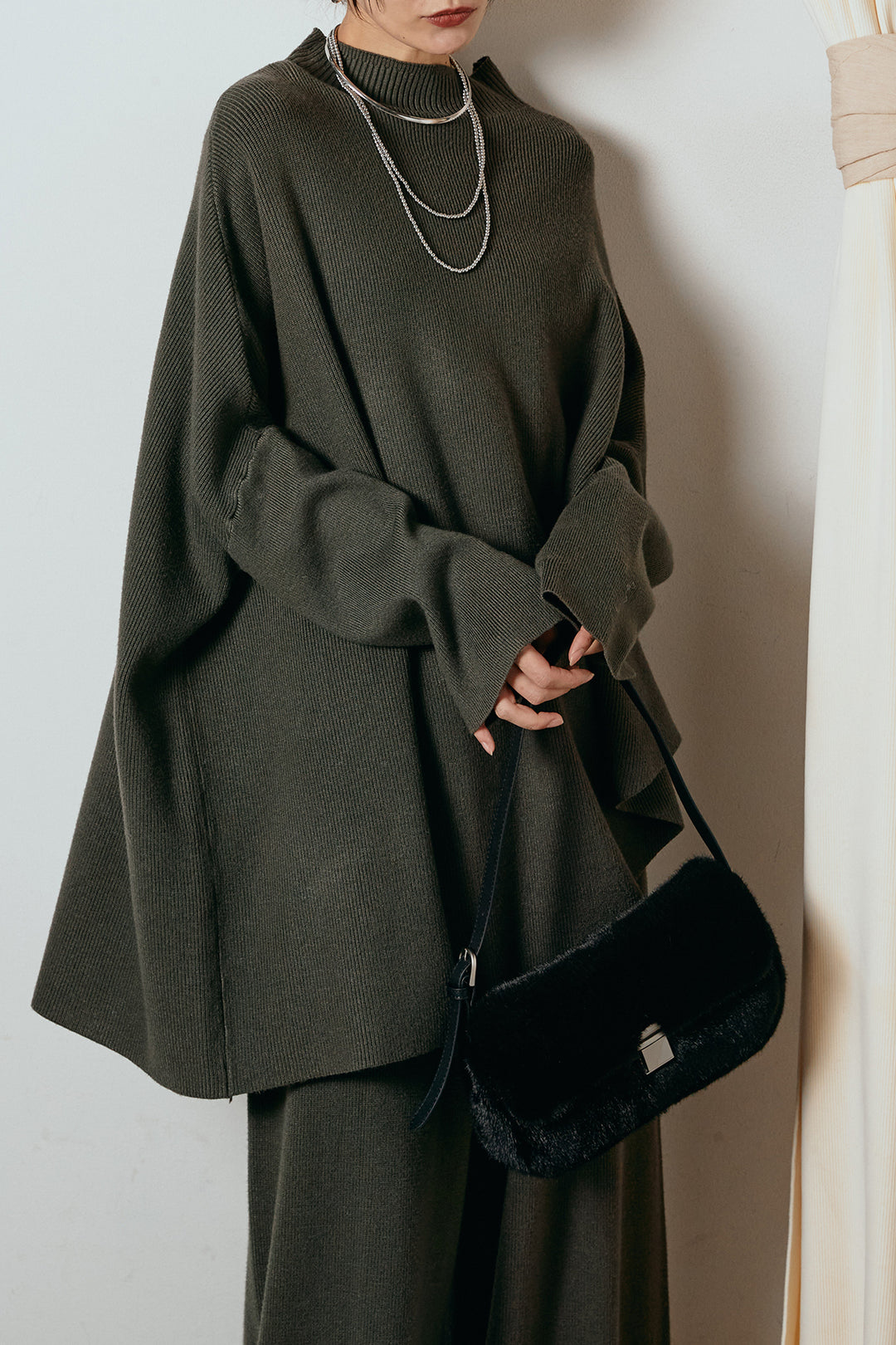 [SET]ポンチョシルエットニットSETUP