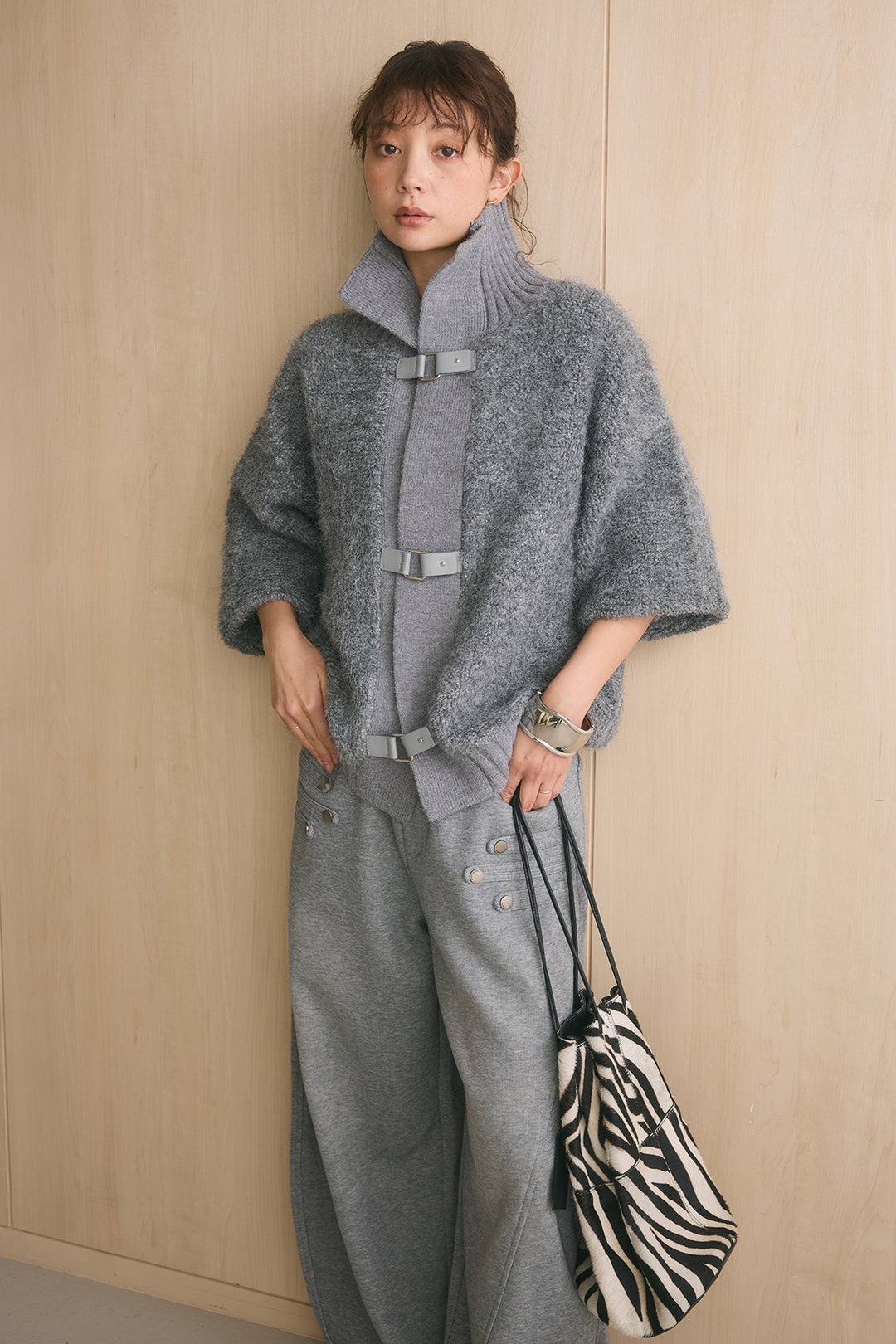 [SET]ブークレーハイネックニットジャケット+ナポレオンディテールカーブパンツ(2set)