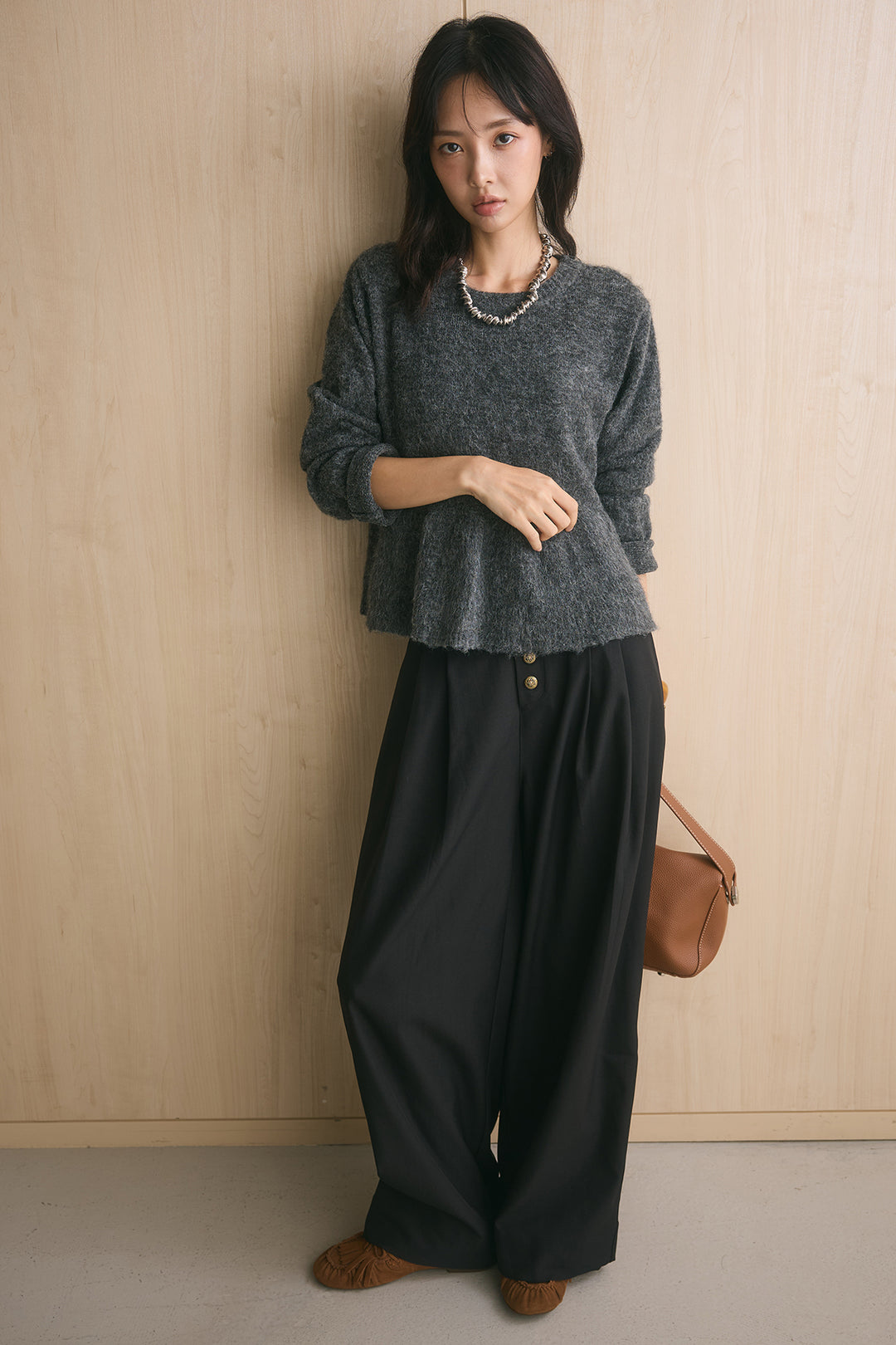 [SET]モヘアぺプラムクルーネックプルオーバー+ファイブボタンツータックワイドパンツ(2set)