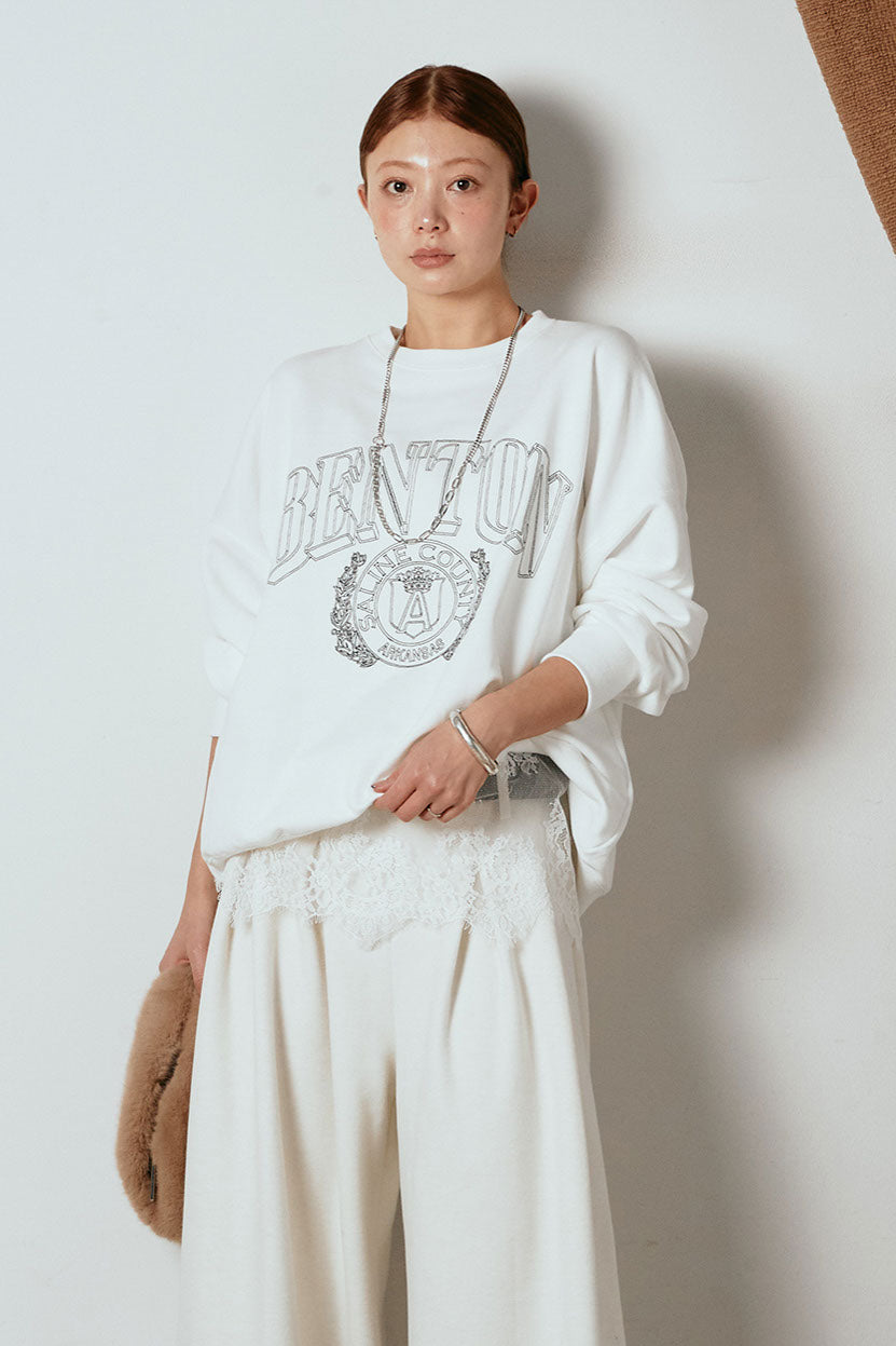 [SET]フロントロゴスウェットプルオーバー+カップ付きレースドッキングキャミソール(2set)