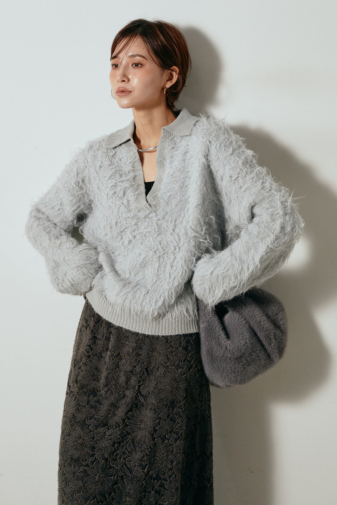 [SET]襟付きシャギーニットポロトップス+花柄刺繍ベロアフレアスカート(2set)