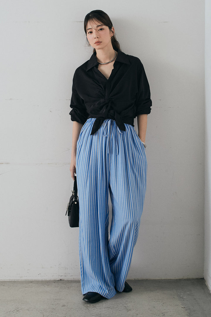 [SET]裾巻きツイストデザインシャツ+レーヨンストライプイージーワイドパンツ(2set)