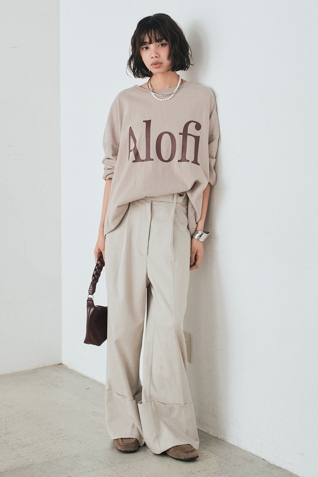 [SET]裾センタードロストロゴプリントワイドTシャツ+センタープレスセミワイドパンツ(2set)