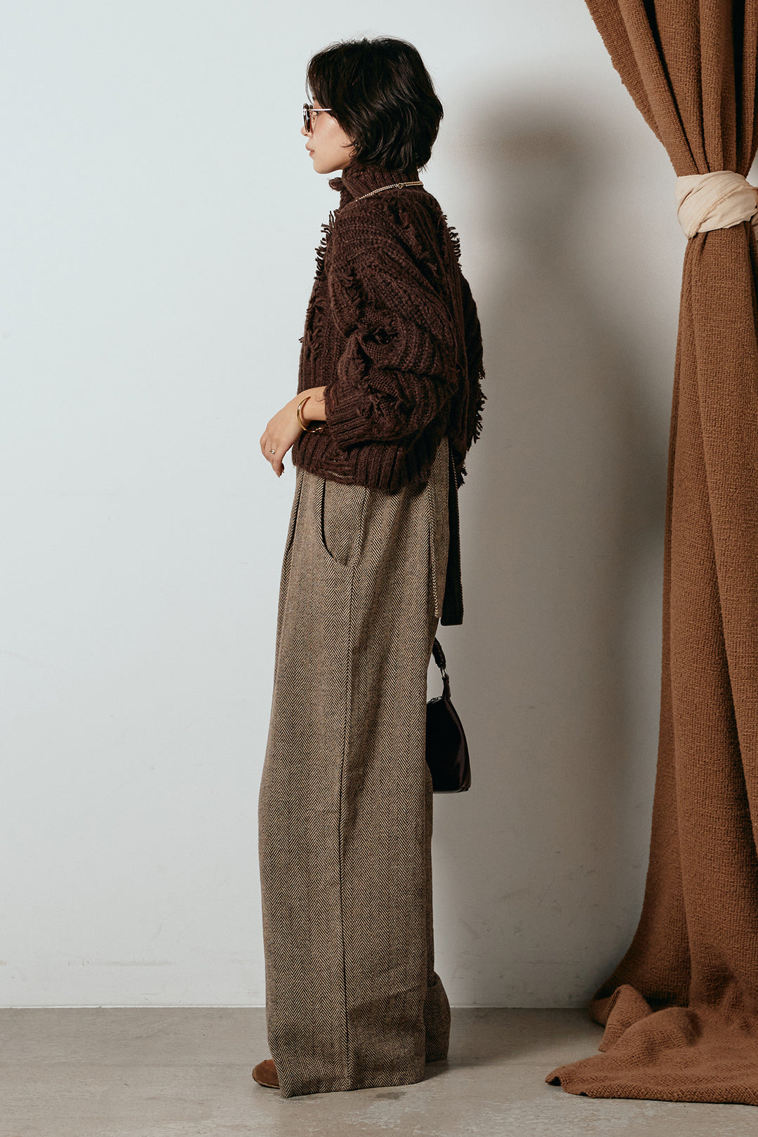 [SET]フリンジタートルショートニット+クラシックヘリンボーンサロペット(2set)