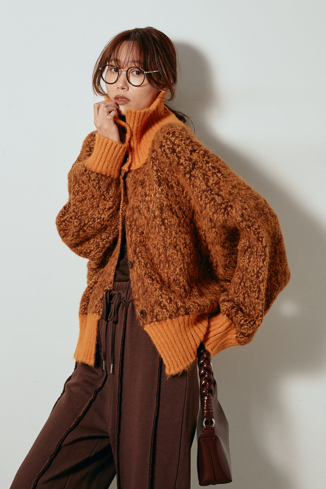 [SET]ハイネックミックスニットトップス+フロントラインデザインワイドスウェットパンツ(2set)