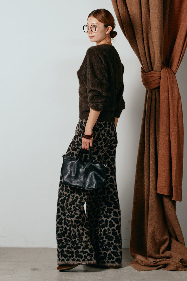[SET]シャギーカシュクールニットトップス+リラックスレオパード柄ニットパンツ(2set)