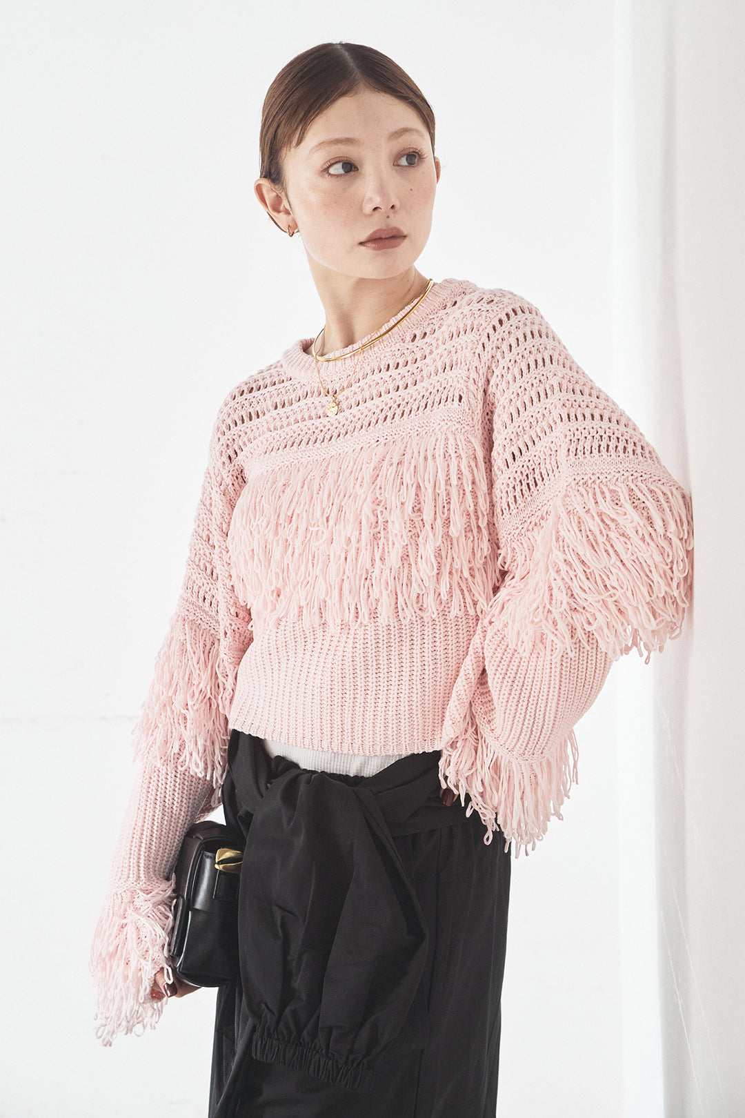 [SET]メッシュフリンジ切り替えプルオーバー+合繊ツイルスタンドウエスト巻きジョガーパンツ(2set)