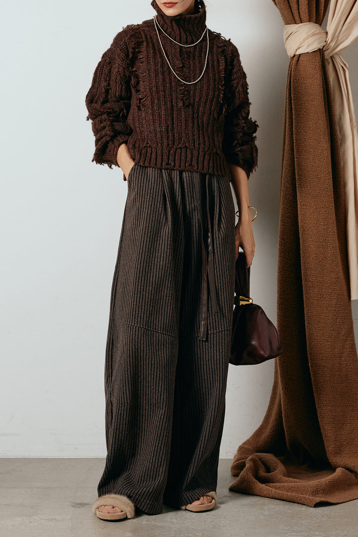 [SET]フリンジタートルショートニット+レザーライク配色ストライプパンツ(2set)