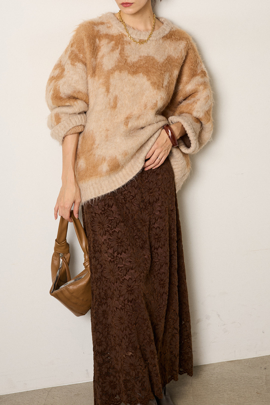 [SET]モヘアタッチマーブルニット+花柄刺繍ベロアフレアスカート(2set)