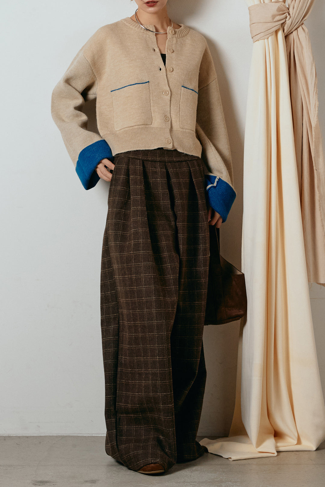 [SET]アルパカタッチダブルフェイスカーディガン+ウールライクチェックタックパンツ(2set)
