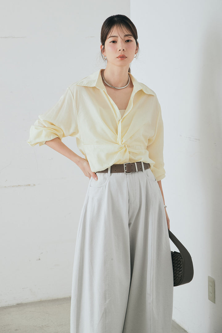 [SET]裾巻きツイストデザインシャツ+ベルト付きサイドタックワイドパンツ(2set)