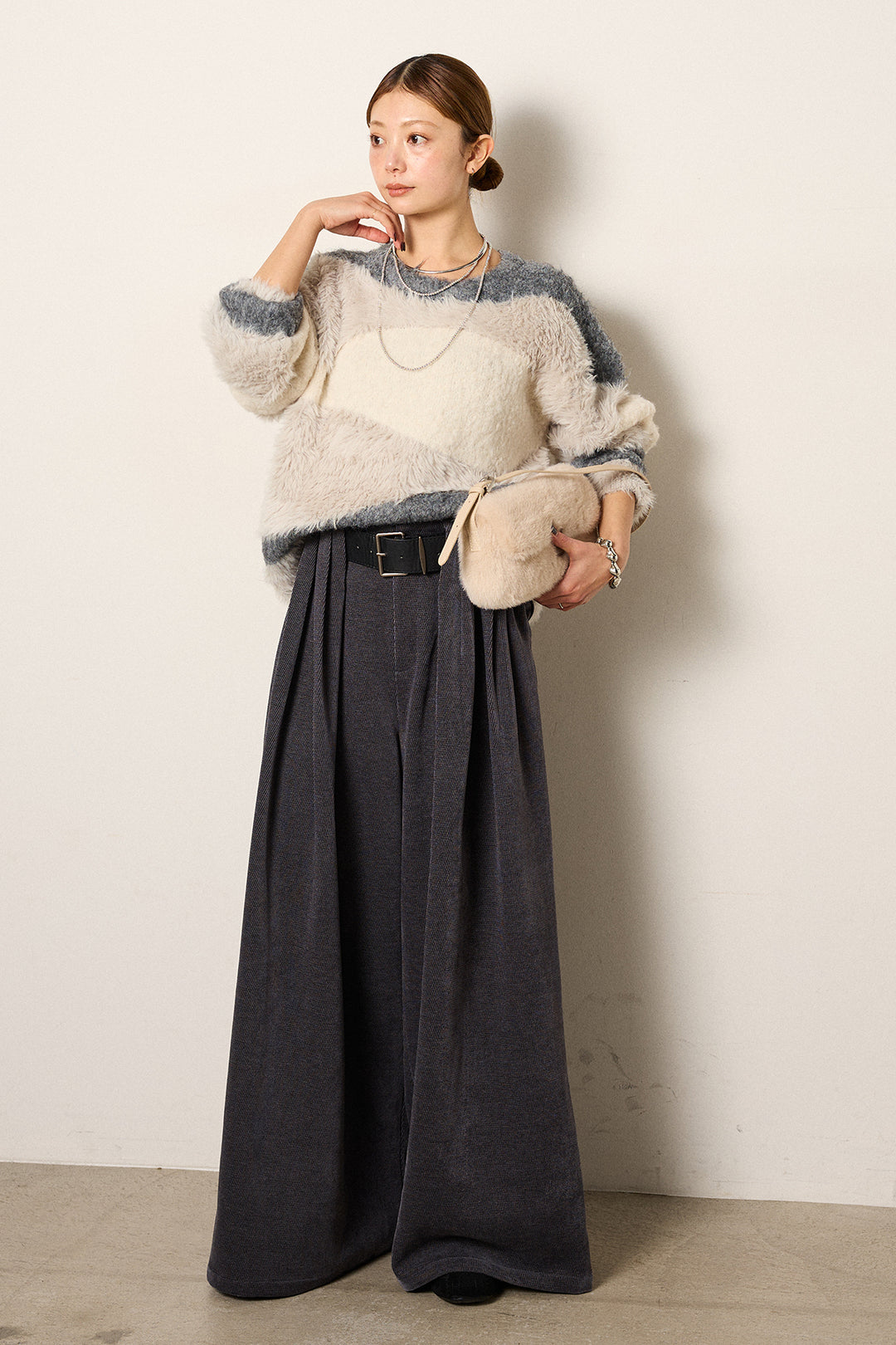 [SET]シャギーウェーブ柄クルーネックニットトップス+ベルトループコーデュロイワイドパンツ(2set)