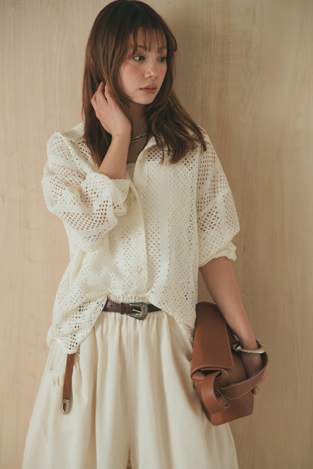 [SET]長袖襟付きレースシャツ+ポケットタックフォルムパンツ(2set)