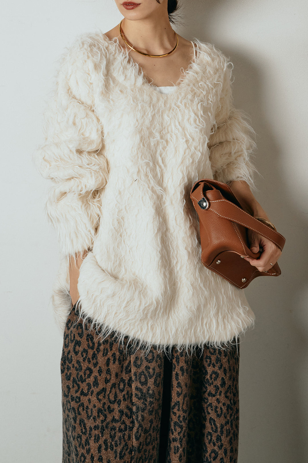 [SET]深Vネックシャギーニットトップス+リラックスレオパード柄ワイドパンツ(2set)