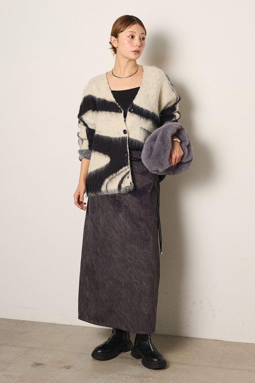 [SET]アクセントブラッシュドカーディガン+ロープベルト付きスウェード調スカート(2set)