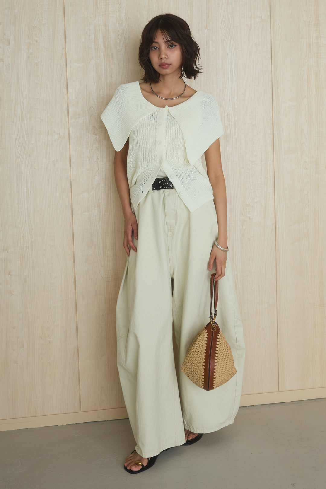 [SET]ビッグカラーボタンニットトップス+ベルト付きカラーデニムパンツ(2set)