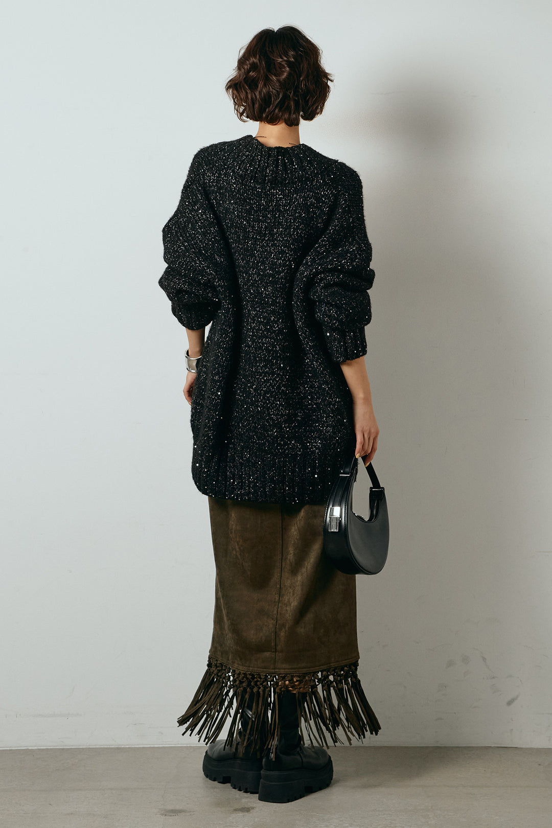 [SET]Vネックラメニットトップス+スウェードライク裾フリンジスカート(2set)