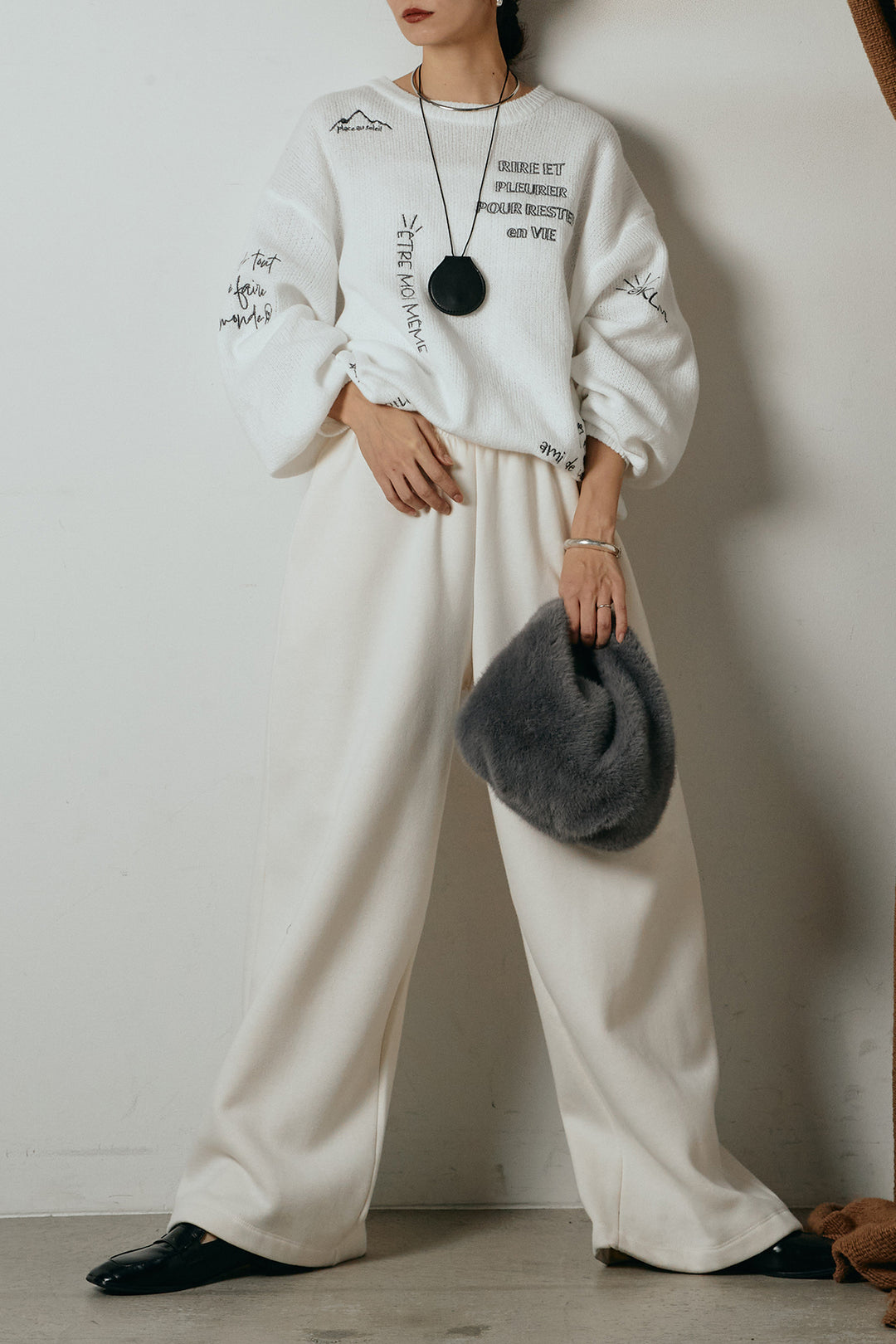 [SET]刺繍ロゴランダムデザインニットトップス+裏起毛スウェットワイドパンツ(2set)